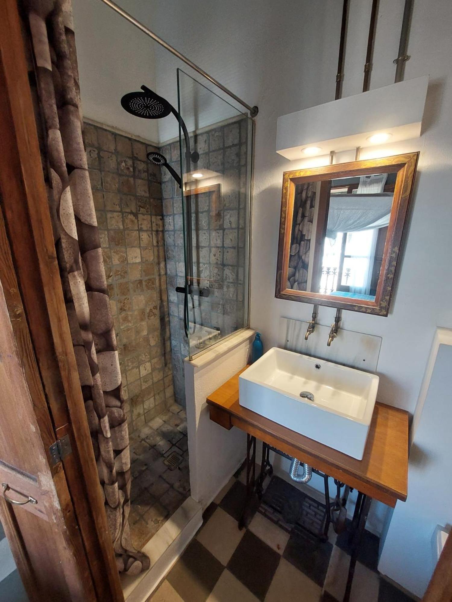 Suite Twin Room